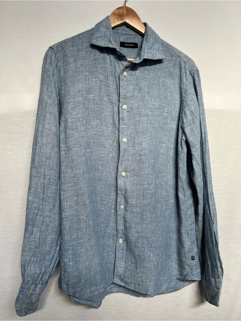 Matinique Blue 100% Linen Button Down Long Sleeve Shirt